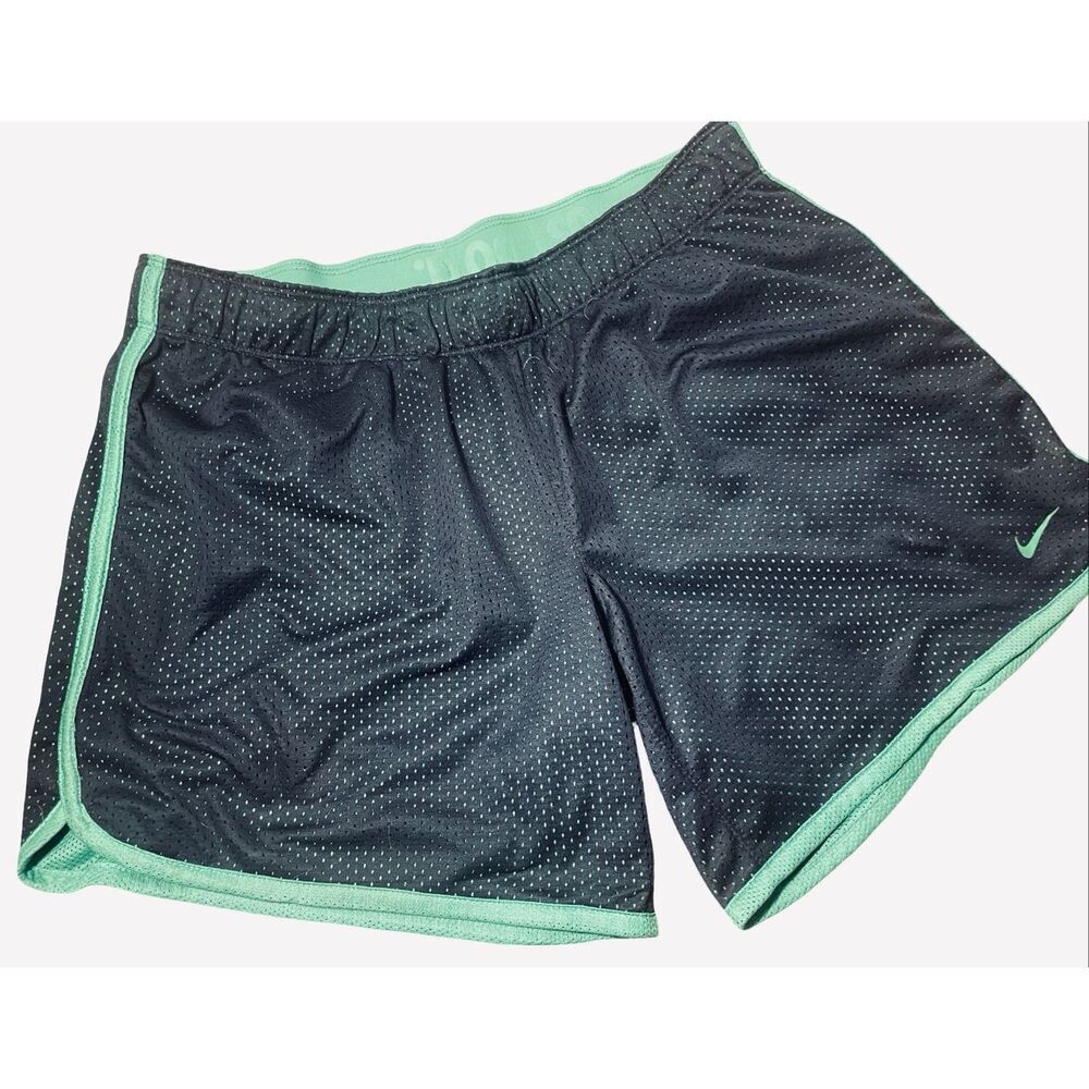 Nike DriFit Mesh Training Shorts - Picture 2 of 4